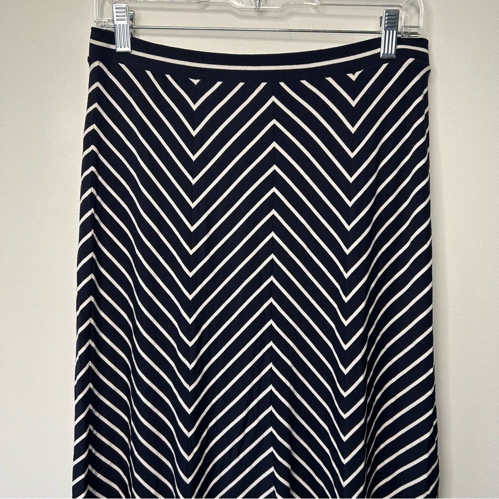 Ann Taylor navy blue and White Maxi Skirt size SP - Picture 3 of 9